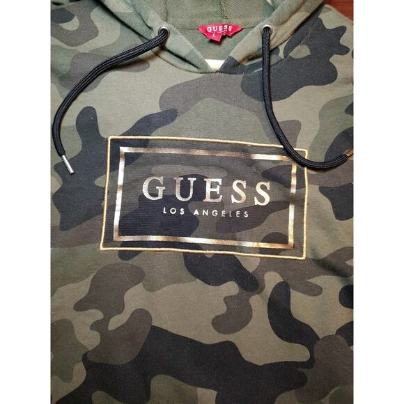 Guess Sweatshirt Women's Logo Print Cropped Camo Hoodie Green Long-Sleeve LARGE - Picture 5 of 5
